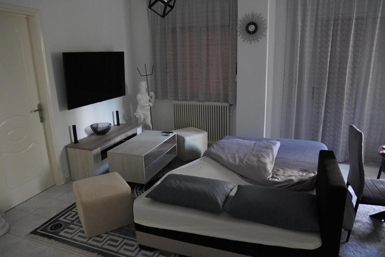 Poseidon'S Premium Apartment Katerini Exterior photo