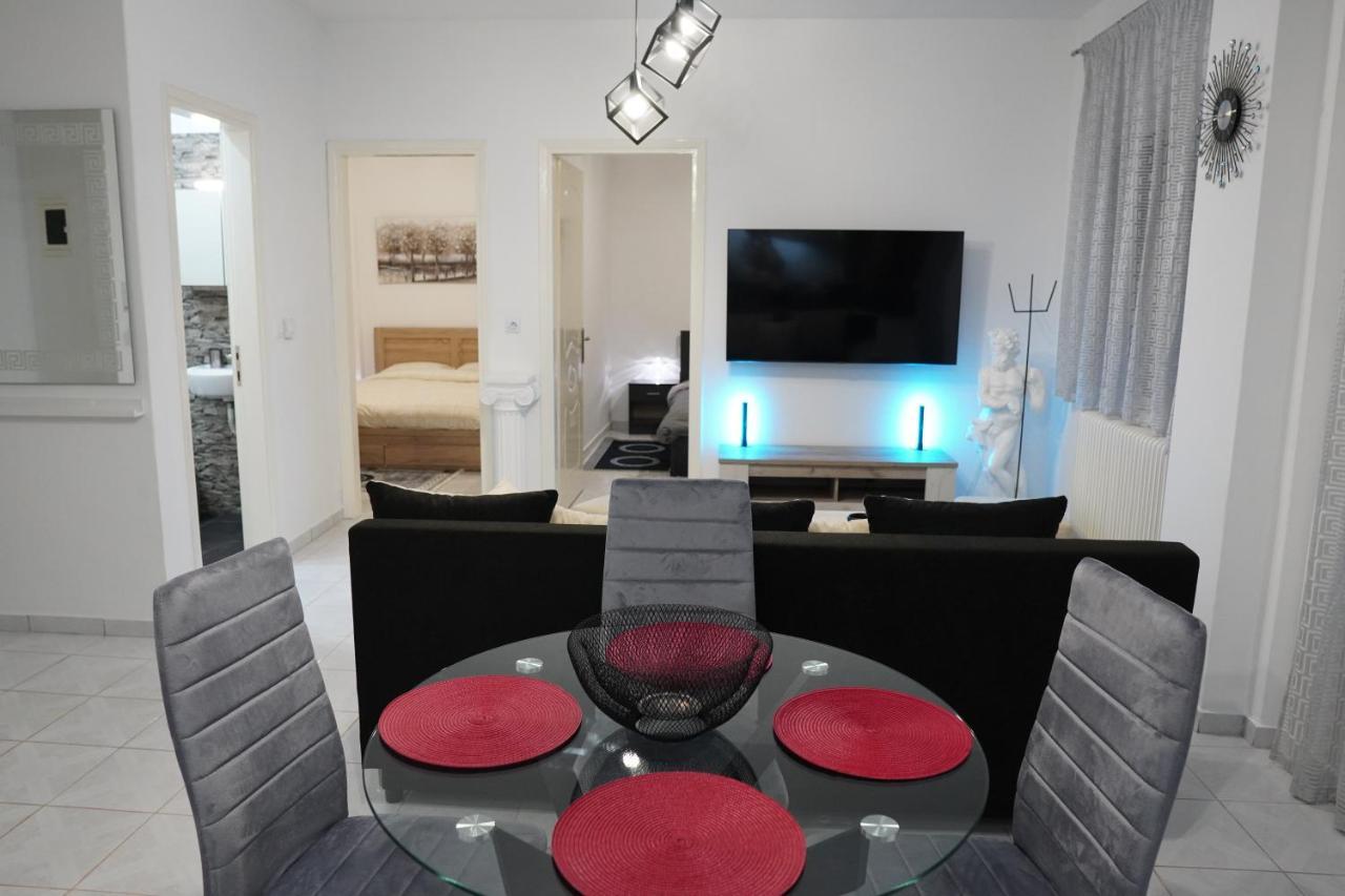 Poseidon'S Premium Apartment Katerini Exterior photo