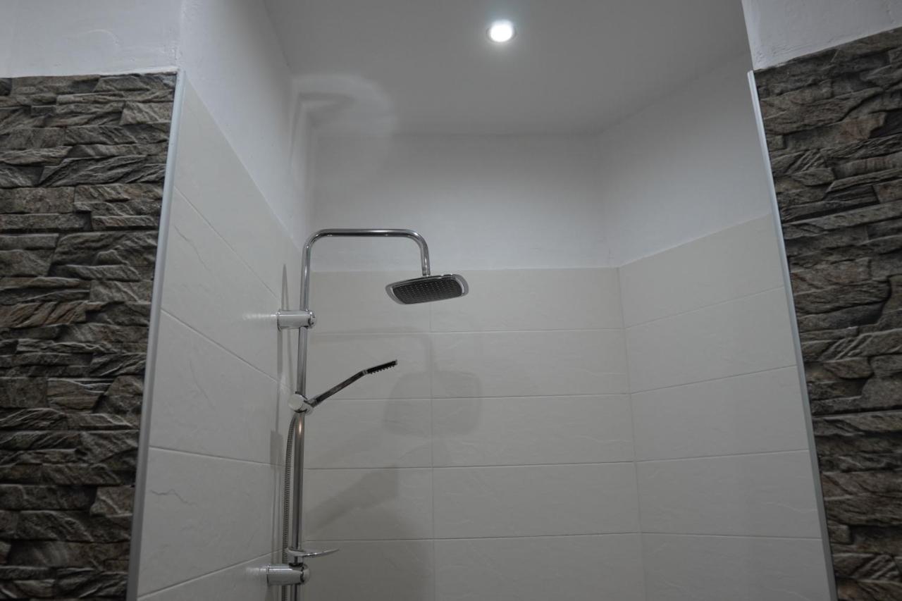 Poseidon'S Premium Apartment Katerini Exterior photo